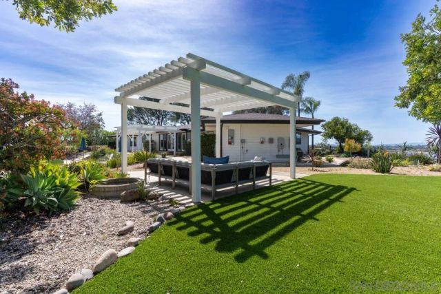 1097 Camino Alisos, Fallbrook, CA 92028