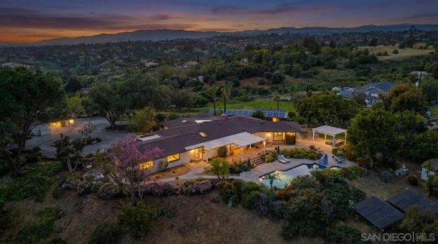 1097 Camino Alisos, Fallbrook, CA 92028