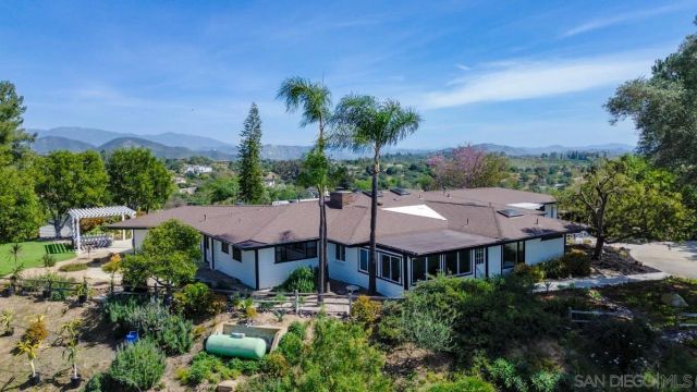 1097 Camino Alisos, Fallbrook, CA 92028