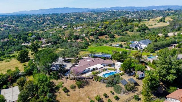 1097 Camino Alisos, Fallbrook, CA 92028