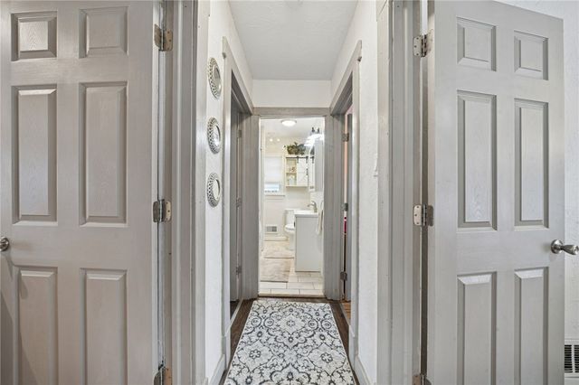 1523 Victoria Ave, New Kensington, PA 15068