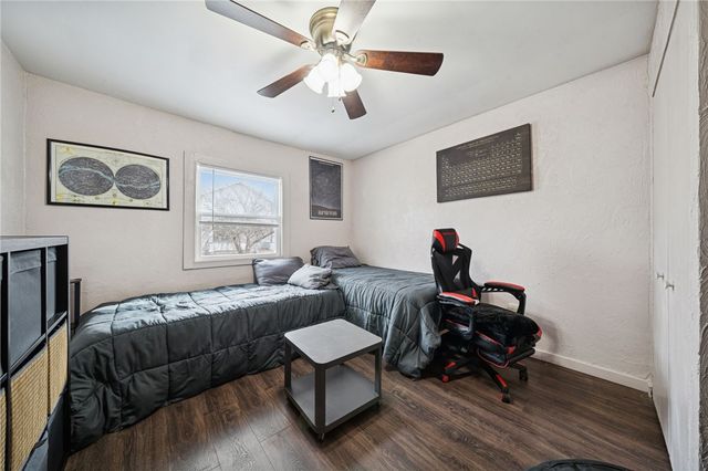 1523 Victoria Ave, New Kensington, PA 15068