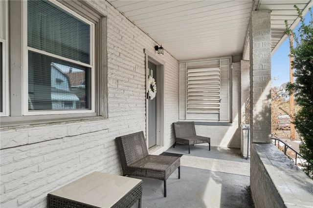 1523 Victoria Ave, New Kensington, PA 15068