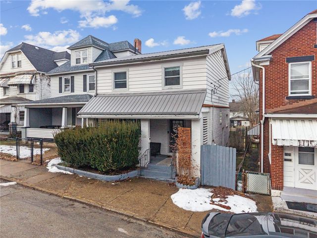 1523 Victoria Ave, New Kensington, PA 15068