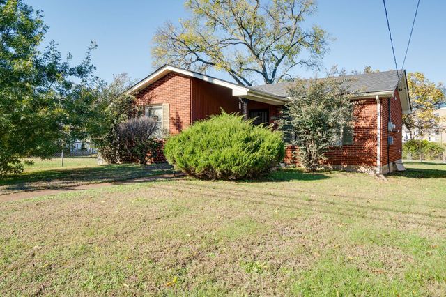 1302 Hawkins St, Nashville, TN 37203
