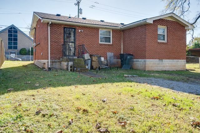 1302 Hawkins St, Nashville, TN 37203