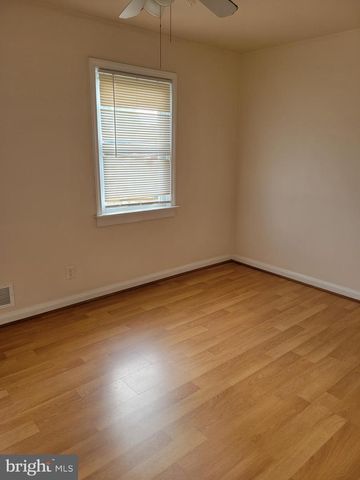 3443 DUNHAVEN RD, Dundalk, MD 21222