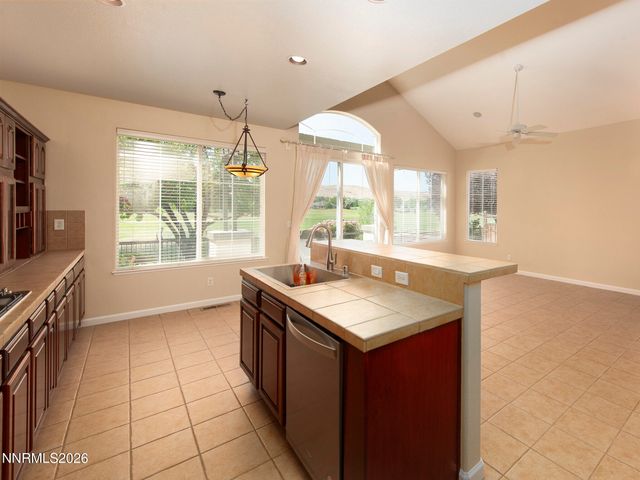 6756 Cinnamon Drive, Sparks, NV 89436