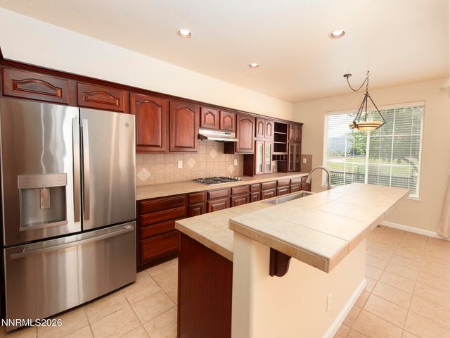 6756 Cinnamon Drive, Sparks, NV 89436