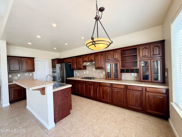 6756 Cinnamon Drive, Sparks, NV 89436