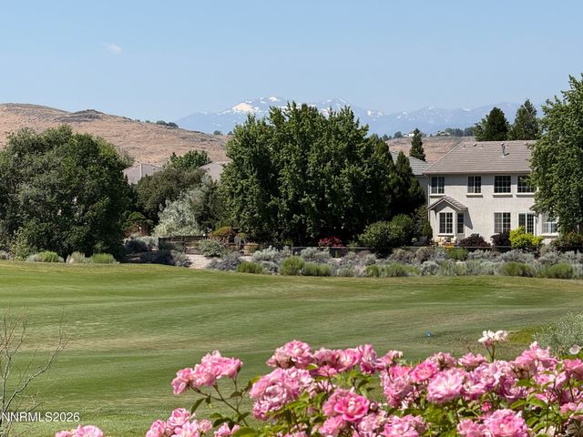 6756 Cinnamon Drive, Sparks, NV 89436