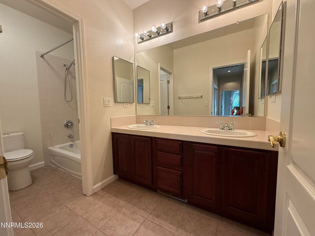 6756 Cinnamon Drive, Sparks, NV 89436