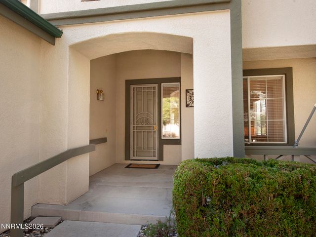 6756 Cinnamon Drive, Sparks, NV 89436