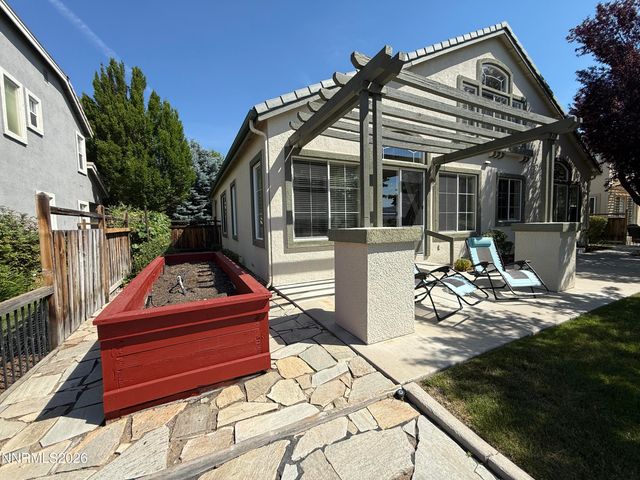 6756 Cinnamon Drive, Sparks, NV 89436