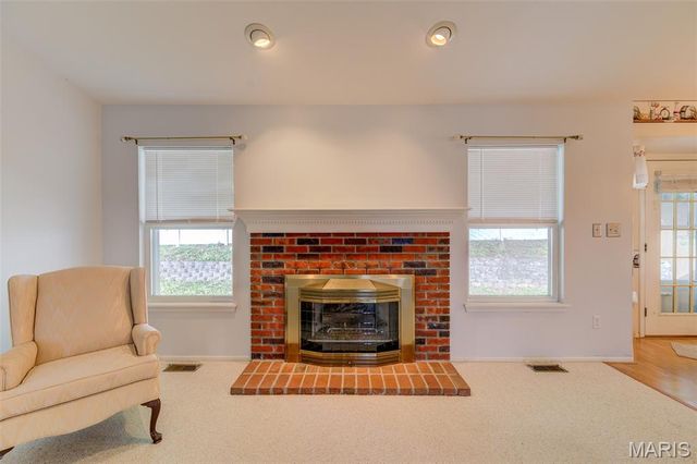 1733 Forest Trace Drive, O'fallon, MO 63368