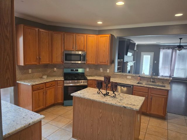 27114 Sunset Pines Drive, Spring, TX 77373