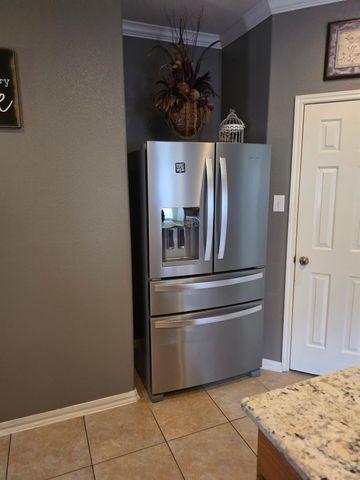 27114 Sunset Pines Drive, Spring, TX 77373