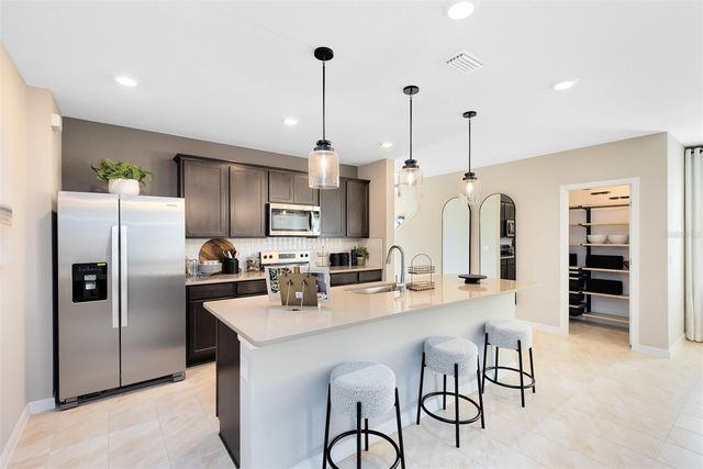 5024 HOLM OAK DRIVE, St Cloud, FL 34771