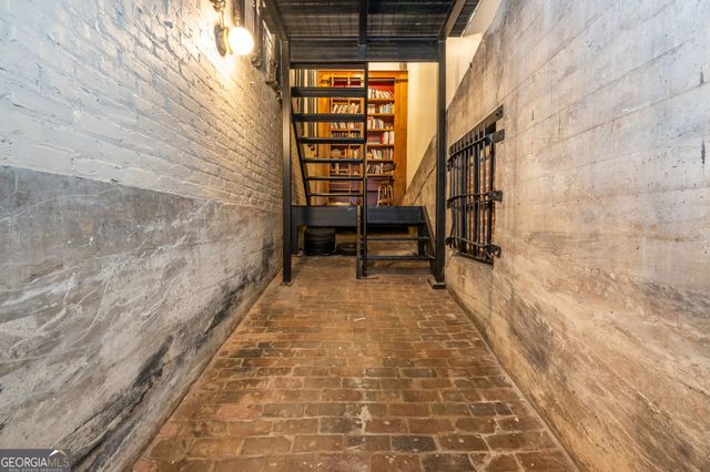 244 Peters Street 5, Atlanta, GA 30313
