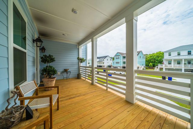 1427 Dahlia Drive, Mount Pleasant, SC 29464