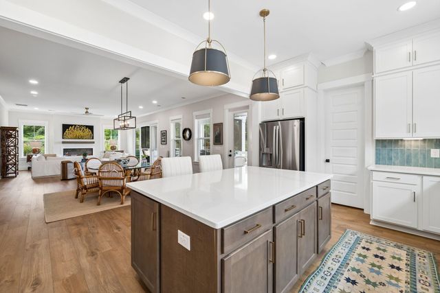 1427 Dahlia Drive, Mount Pleasant, SC 29464