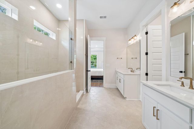 1427 Dahlia Drive, Mount Pleasant, SC 29464
