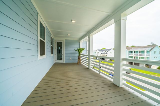 1427 Dahlia Drive, Mount Pleasant, SC 29464