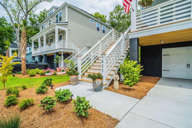 1427 Dahlia Drive, Mount Pleasant, SC 29464
