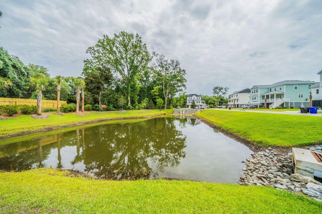 1427 Dahlia Drive, Mount Pleasant, SC 29464