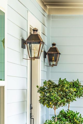 1427 Dahlia Drive, Mount Pleasant, SC 29464