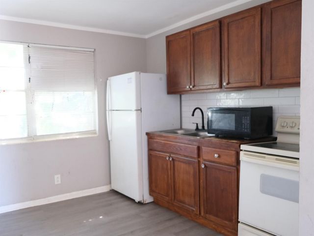 705 13th Street 4, West Palm Beach, FL 33401