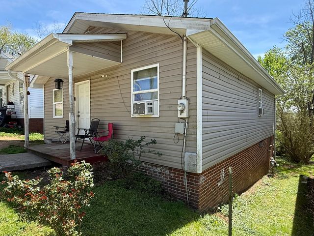 413 W 15th Street, Corbin, KY 40701