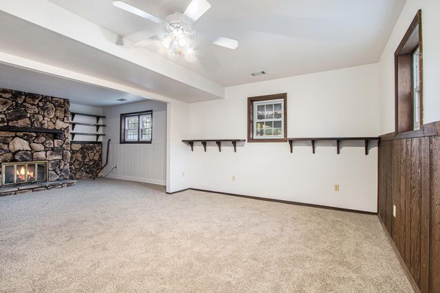 71 Tanglewood Trail, Valparaiso, IN 46385