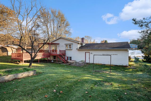 71 Tanglewood Trail, Valparaiso, IN 46385