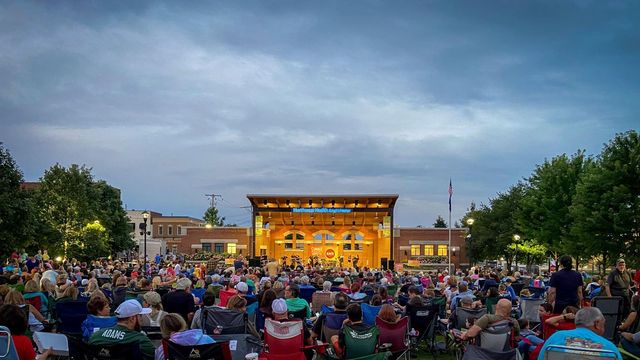 71 Tanglewood Trail, Valparaiso, IN 46385