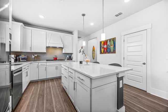1500 Littleleaf Loop, North Myrtle Beach, SC 29582