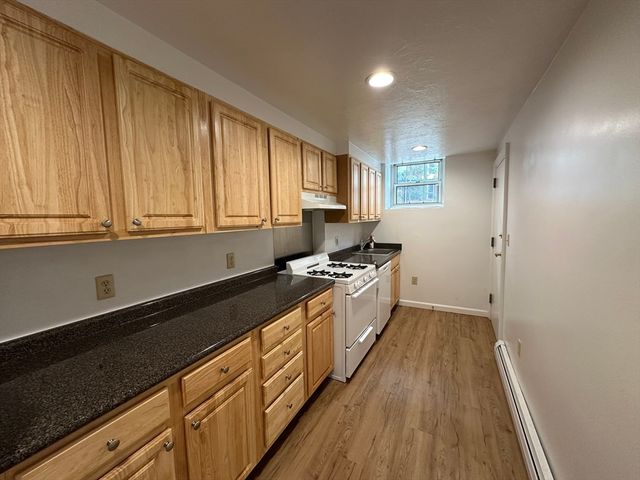 1 Craigie B2, Cambridge, MA 02138