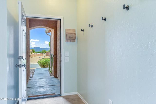 8361 W Screech Owl Drive, Tucson, AZ 85757