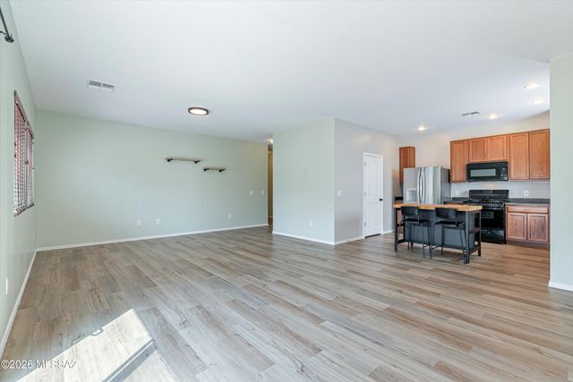 8361 W Screech Owl Drive, Tucson, AZ 85757