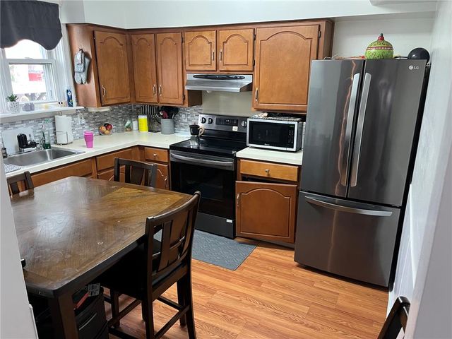 765 3rd St, Whitehall Twp, PA 18052