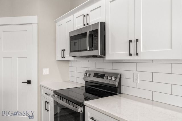 1107 Melissa Way, Belgrade, MT 59714