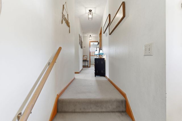 188 Geneva Avenue, Irvine, KY 40336