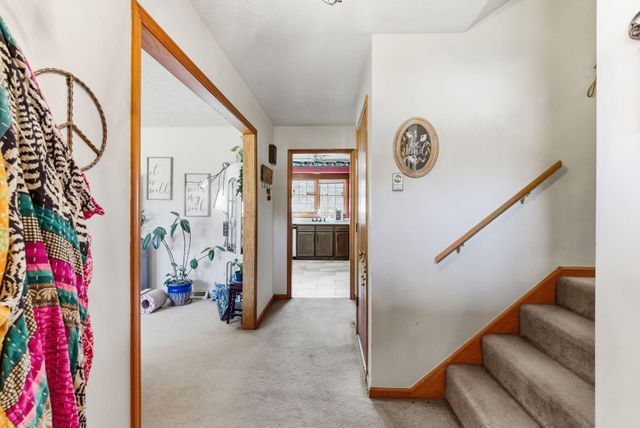 188 Geneva Avenue, Irvine, KY 40336