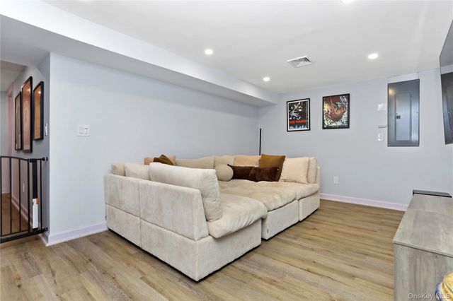 13 Newkirk Road, Yonkers, NY 10710