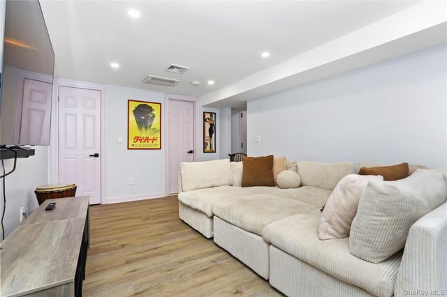 13 Newkirk Road, Yonkers, NY 10710