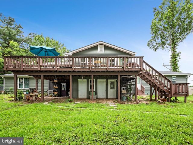 537 RIDGE RD S, Martinsburg, WV 25403