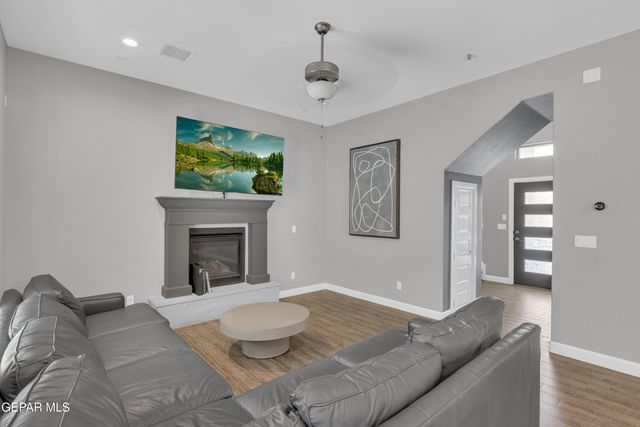 13156 RED COVE Cove, El Paso, TX 79938