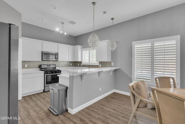 13156 RED COVE Cove, El Paso, TX 79938