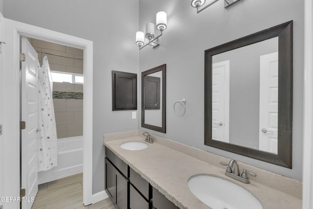 13156 RED COVE Cove, El Paso, TX 79938