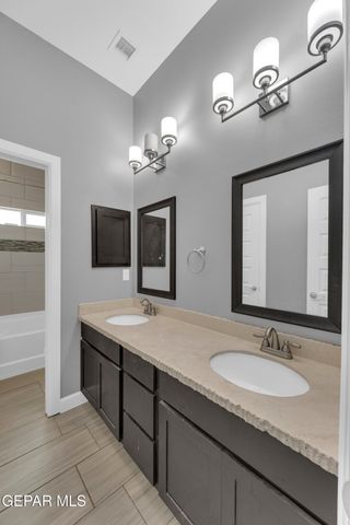 13156 RED COVE Cove, El Paso, TX 79938
